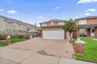 New Private Spacious & Modern Apartment near Square One and Downtown Mississauga