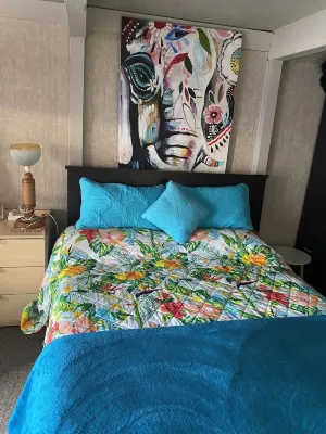 Central location, & cosy setup Hotels near Whangamata Beach