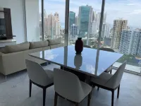 Ocean-view Luxe 2-Bedroom at Magnificent Wanders Yoo, Ave Balboa, Panama City!