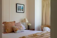 Olive's Cottage and Gardens - Mesmerising Views