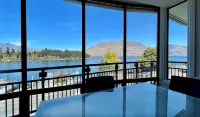 The Waterfront Hotels in Queenstown