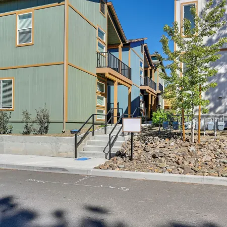 2 Mi to Dtwn Flagstaff: Home w/ Balcony!