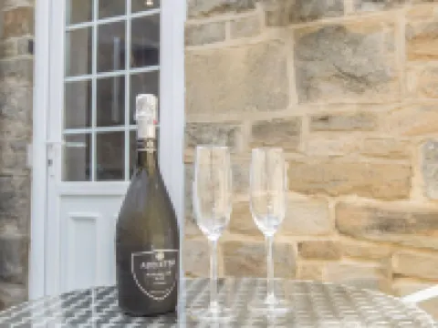 泰恩茅斯小屋酒店