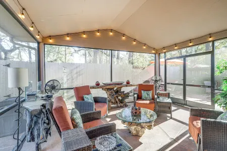 Dog-Friendly Cypress Vacation Rental w/ Lanai!