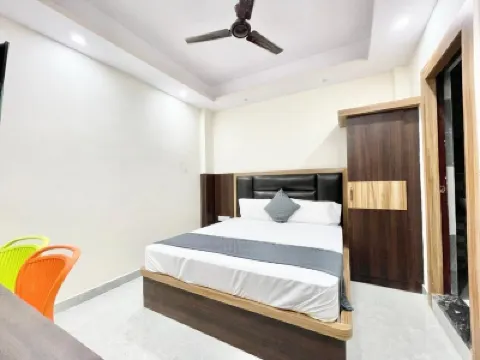 Hotel LV Palace - near Ghats & Temples Hotels near Varanasi Junction Train Station