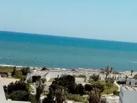 Modern and charming apartment with sea view