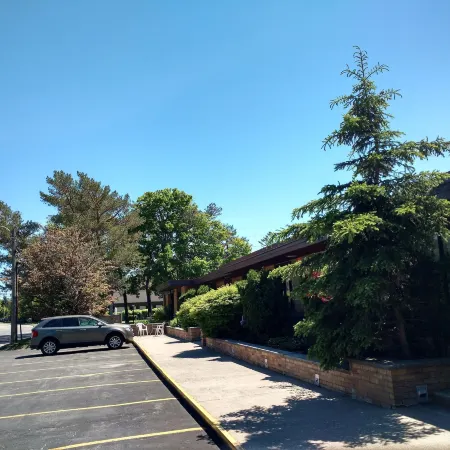 Mariner Motor Hotel