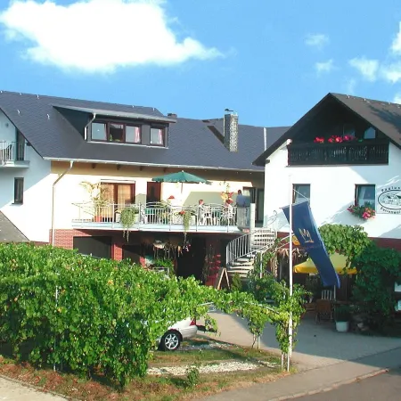 Wein & Wohngut Paulushof