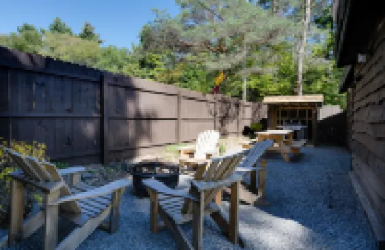 Cobble Mountain Lodge