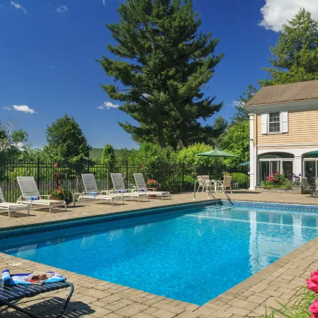 Devonfield Inn