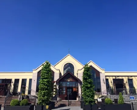 Four Seasons Hotel & Leisure Club Hotel a Monaghan