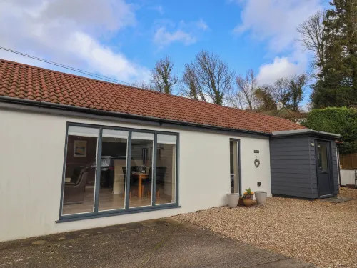 The Lodge at Redlands Hotels in Combpyne Rousdon