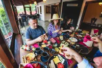 The Red Witch Boutique Hotel - servizio colazione