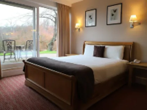 Inn on the Lake Hotels in Gravesend