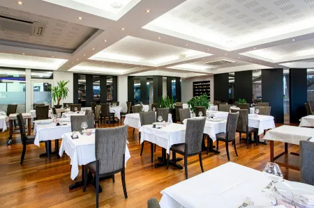 L'Orée du Bois Отели в г. Контрексевиль