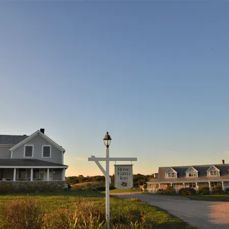 Rose Farm Inn