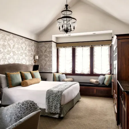 Abigail's Hotel