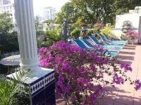 Hotel Iberia - San Juan Hotels in Condado