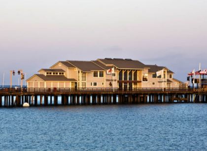 Casa Del Mar Inn