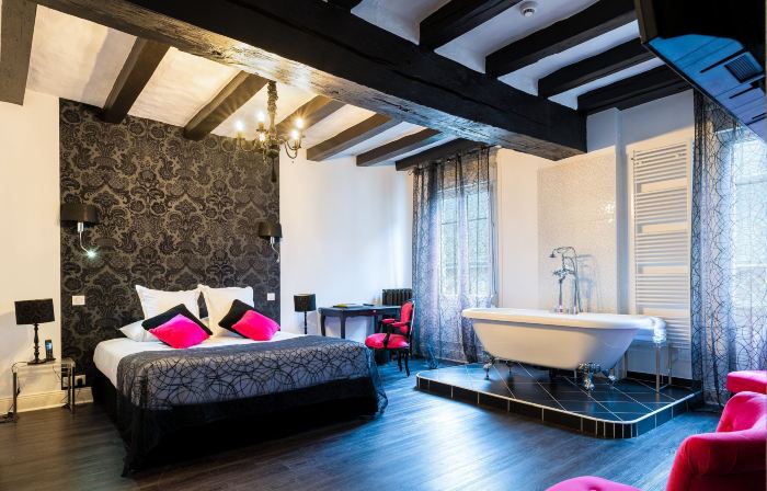 Logis Hotel-Restaurant Le Cheval Blanc