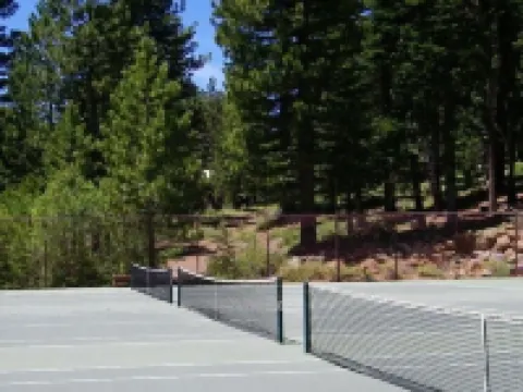 Spiral Staircase 4 Bedroom Home by RedAwning Hotels in Kings Beach