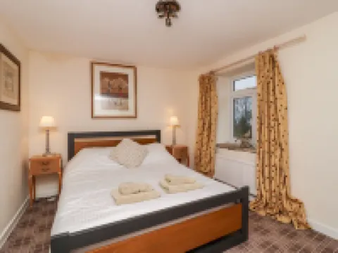 7 Scarah Bank Cottages