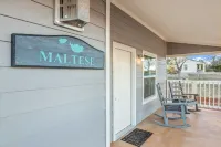 Appian Way Maltese Cottage 1 Bedroom Cabin by RedAwning