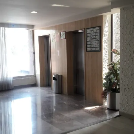 Hotel Montreal