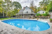Milton Hidden Gem w/ Pool, Hot Tub & Fireplace! - Boutique