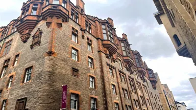 Safestay Edinburgh Cowgate Hotels near Royal Mile
