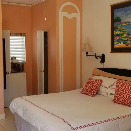Towne Hotel