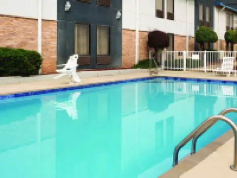 HomeTown Hotel Hoteles en Bryant