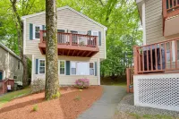 Laconia Home w/ Beach - 1/2 Mi to Weirs Beach - 3 étoiles