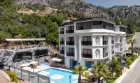 Amossia Elit Butik Otel - غرفة مطلة على الجبل