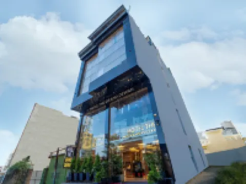 Hotel the Grand Dewan โรงแรมในกัตรัช