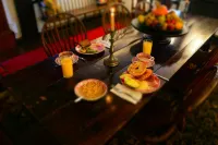 Daniels House Inn - breakfast