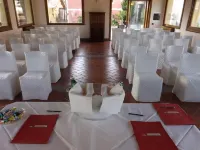 Relais Il Postiglione - Antica Posta dei Chigi فنادق في Formello