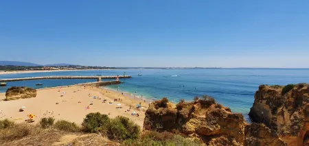 House / Villa - Collinas Verdes / Besafrim / LagosHouse with garden