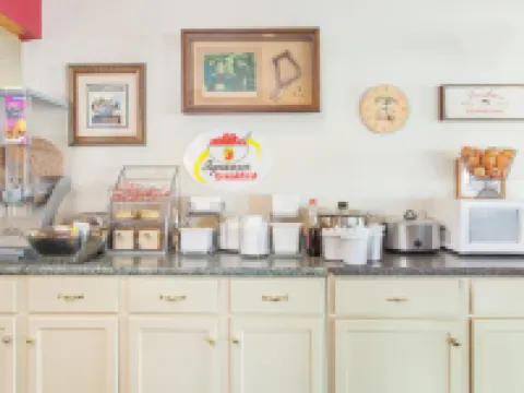 迦太基速8酒店 迦太基酒店