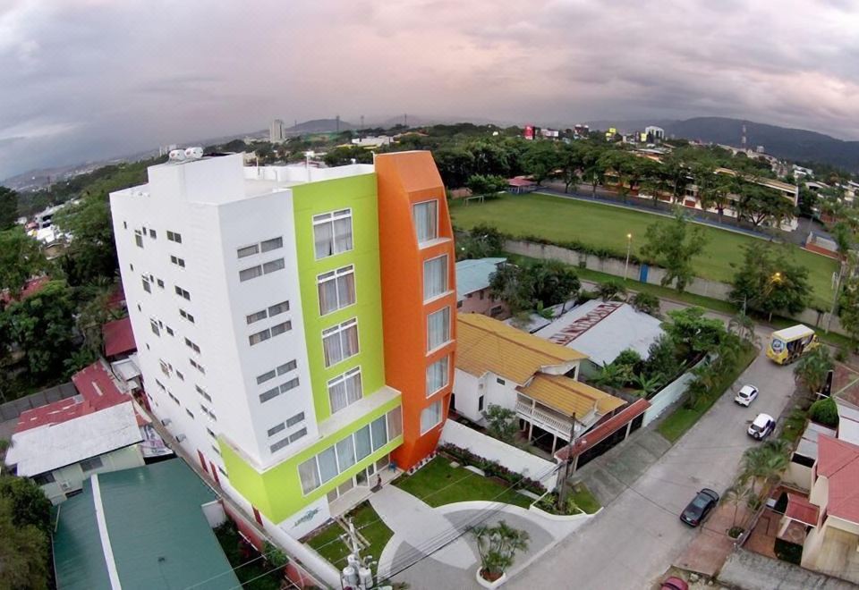 hotel overview picture