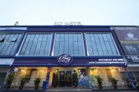 Biz Hotel Hotels near 長德文教館