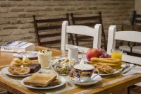 YIT Puerta Bisagra - petit déjeuner