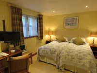 The Bay Horse Hotel and Restaurant Hotels in Haverthwaite