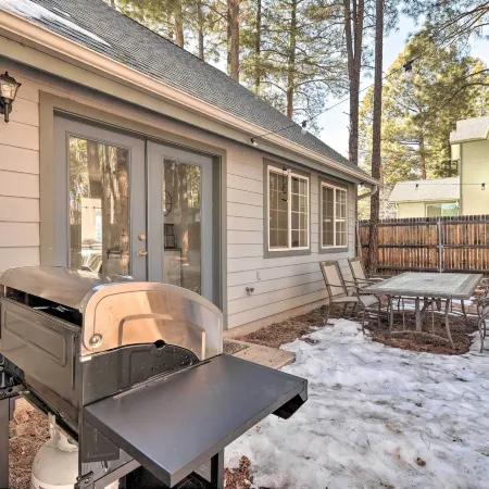 1 Mi to Nau: High-Country Home w/ Gorgeous Views!