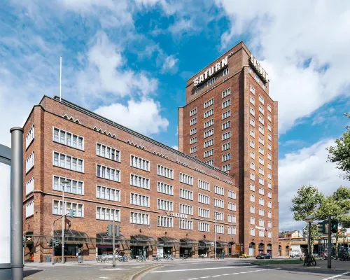 Premier Inn Köln City Mediapark Hotels near Eigelstein Torburg