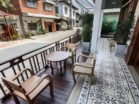 Sri Chiangkhan Hotel