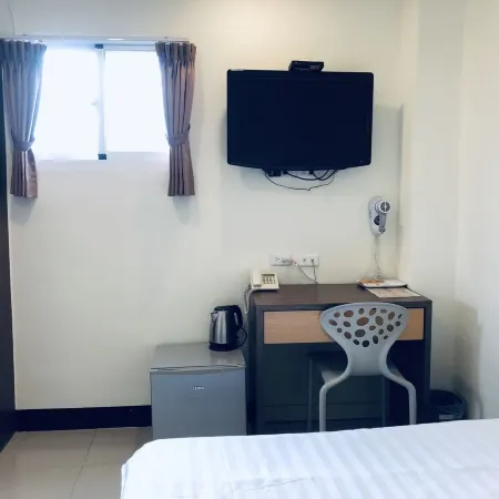 Lai Chi Te Hotel Отели рядом с достопримечательностью «Старая улица Аньпин»