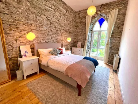 The Old Wesleyan Chapel Отели в г. Макинлет