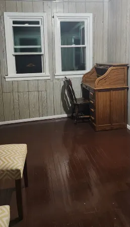 Cozy 3-bedroom house in charming Buffalo with WiFi, AC