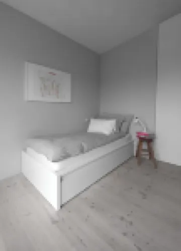 Beautiful new house w/hot tub - 30 min from Reykjavík